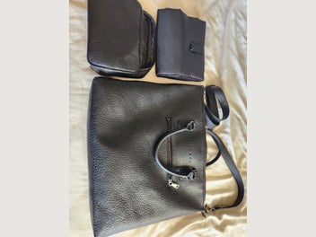 Image 1 of 7