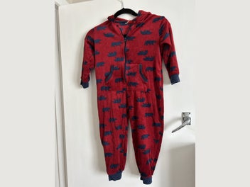 Image 1 of 4