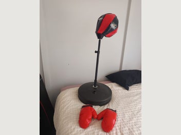 Image 1 of 6