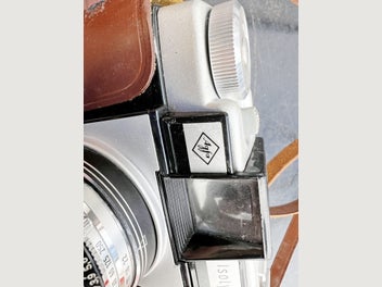 Image 1 of 6