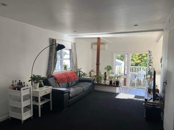 Image 1 of 20