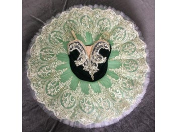 Image 1 of 8