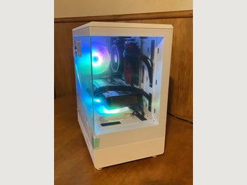 Image 1 of 7