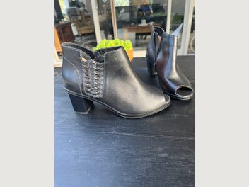 Image 1 of 4