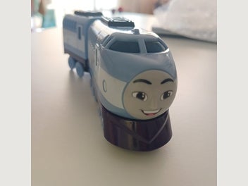 Image 1 of 4