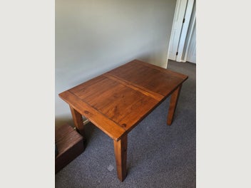 Image 1 of 7