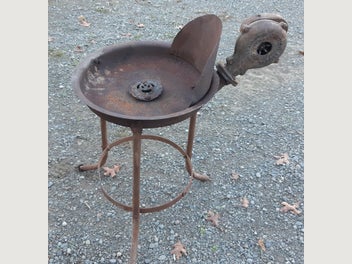 Image 1 of 5