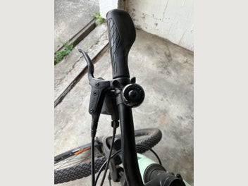 Image 1 of 7