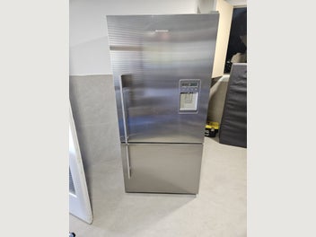 Image 1 of 20