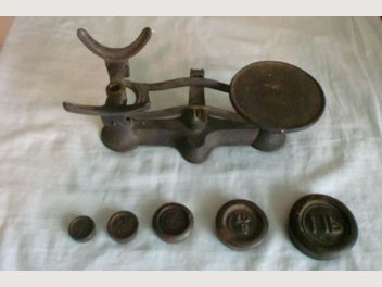 Image 1 of 3
