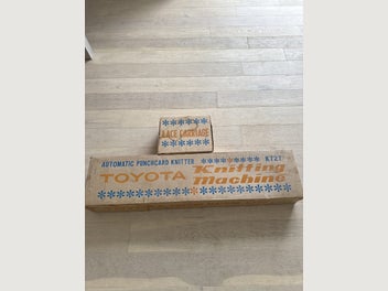 Image 1 of 4