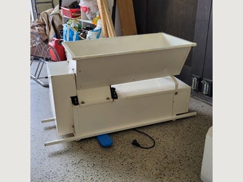 Image 1 of 5