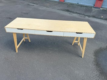 Image 1 of 6