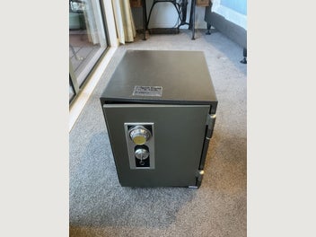 Image 1 of 3