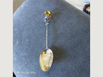 Image 1 of 7