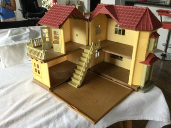 Image 1 of 6