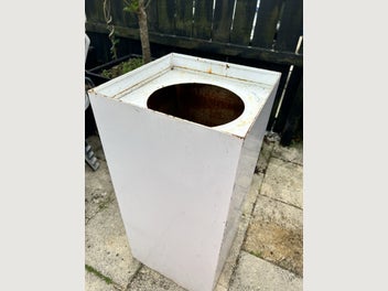 Image 1 of 3
