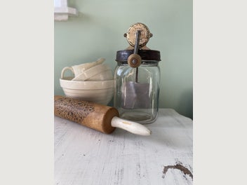 Image 1 of 6