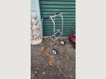 Image 1 of 2