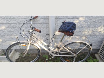 Image 1 of 6