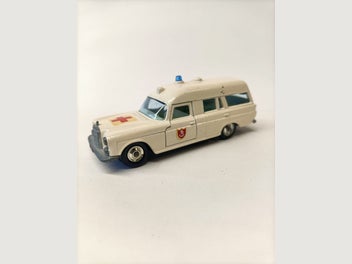 Image 1 of 8
