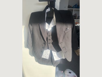 Image 1 of 4