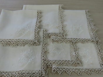 Image 1 of 20