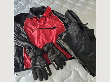 Image 1 of 2