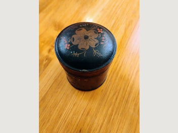 Image 1 of 8
