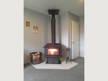 Image 1 of 8