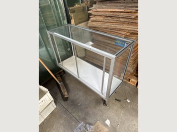 Image 1 of 6