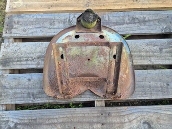Image 1 of 3