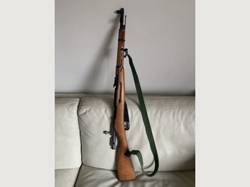 Image 1 of 7