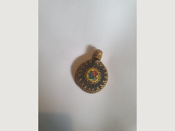 Image 1 of 3