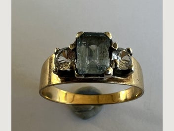 Image 1 of 4
