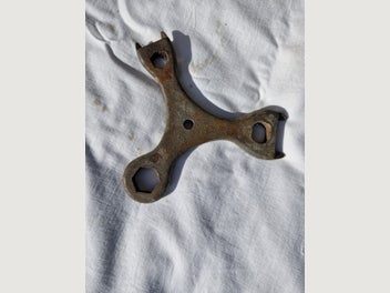 Image 1 of 1