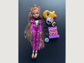 Image 1 of 2
