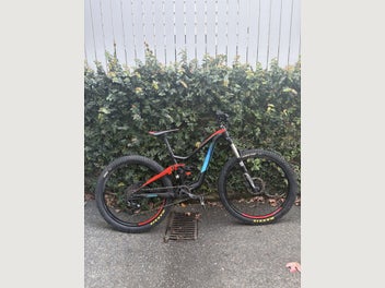 Image 1 of 5