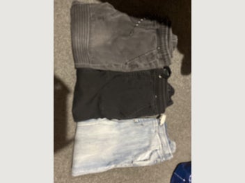 Image 1 of 7