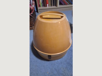 Image 1 of 4