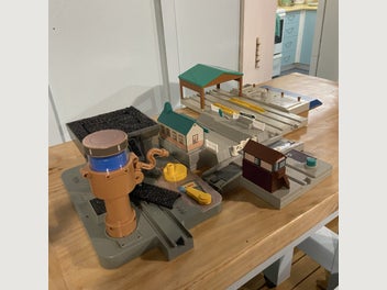 Image 1 of 7