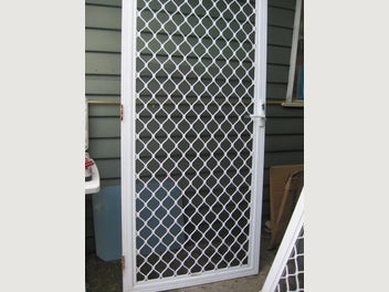 Image 1 of 4