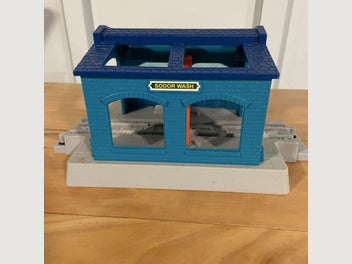 Image 1 of 3