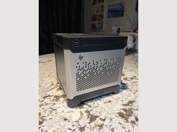 Image 1 of 7
