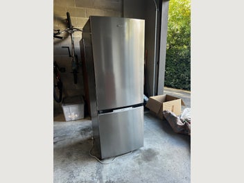 Image 1 of 6