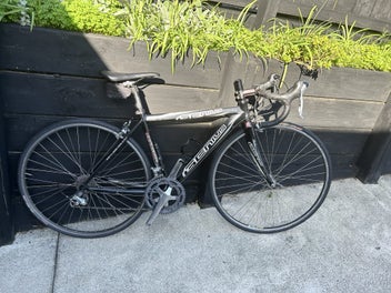Image 1 of 3