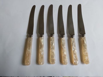 Image 1 of 7
