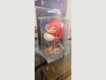Image 1 of 3