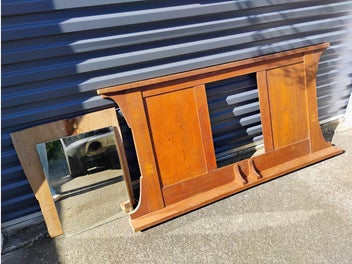 Image 1 of 6
