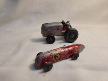 Image 1 of 7